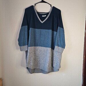 Maurices 3 Color Stripe 3/4 Sleeve Sweater V Neck Size 2X
